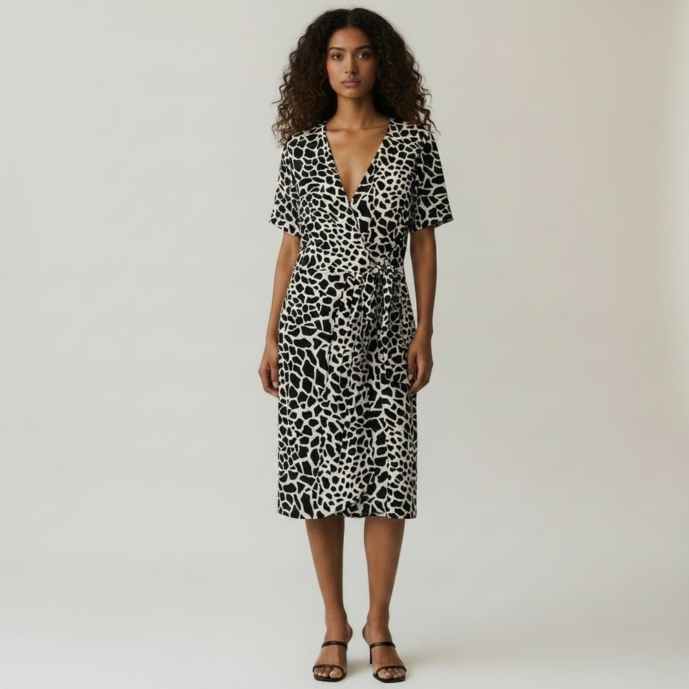 Tess‎ 100% Silk Tan Black Giraffe Animal Print Dress Vtg Wrap Front 90's